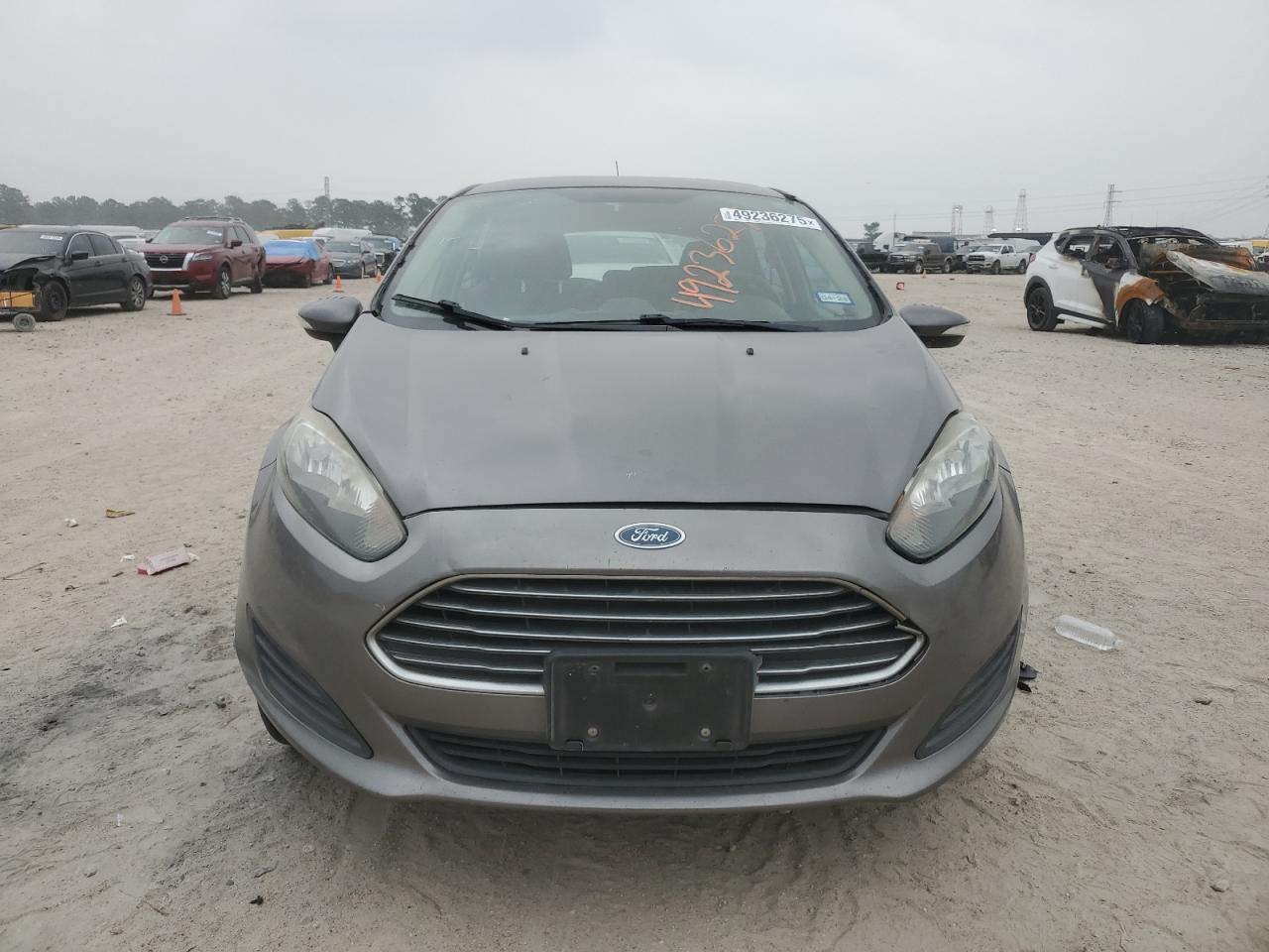 2014 Ford Fiesta - Image 5