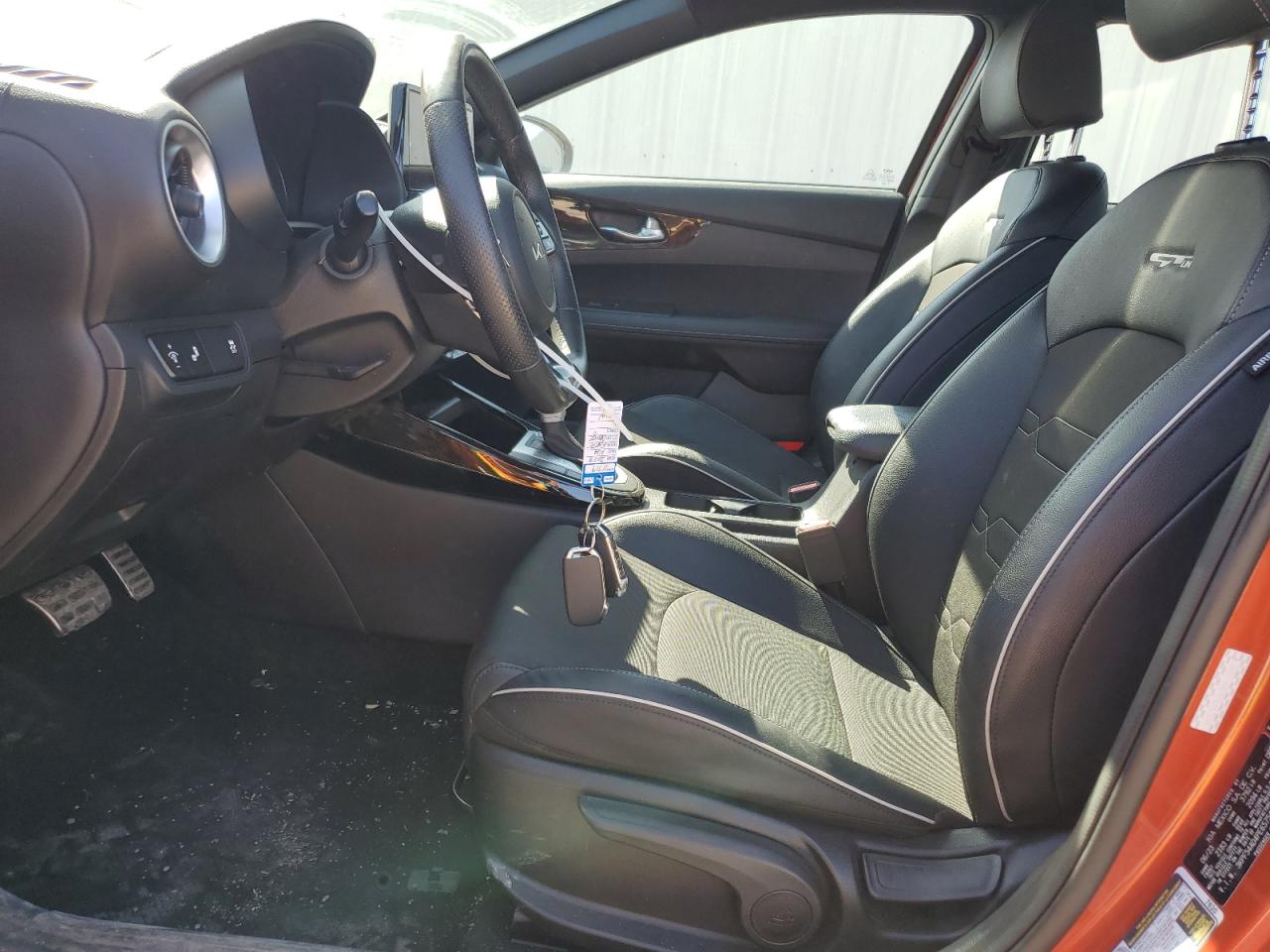 2023 Kia Forte - Image 7