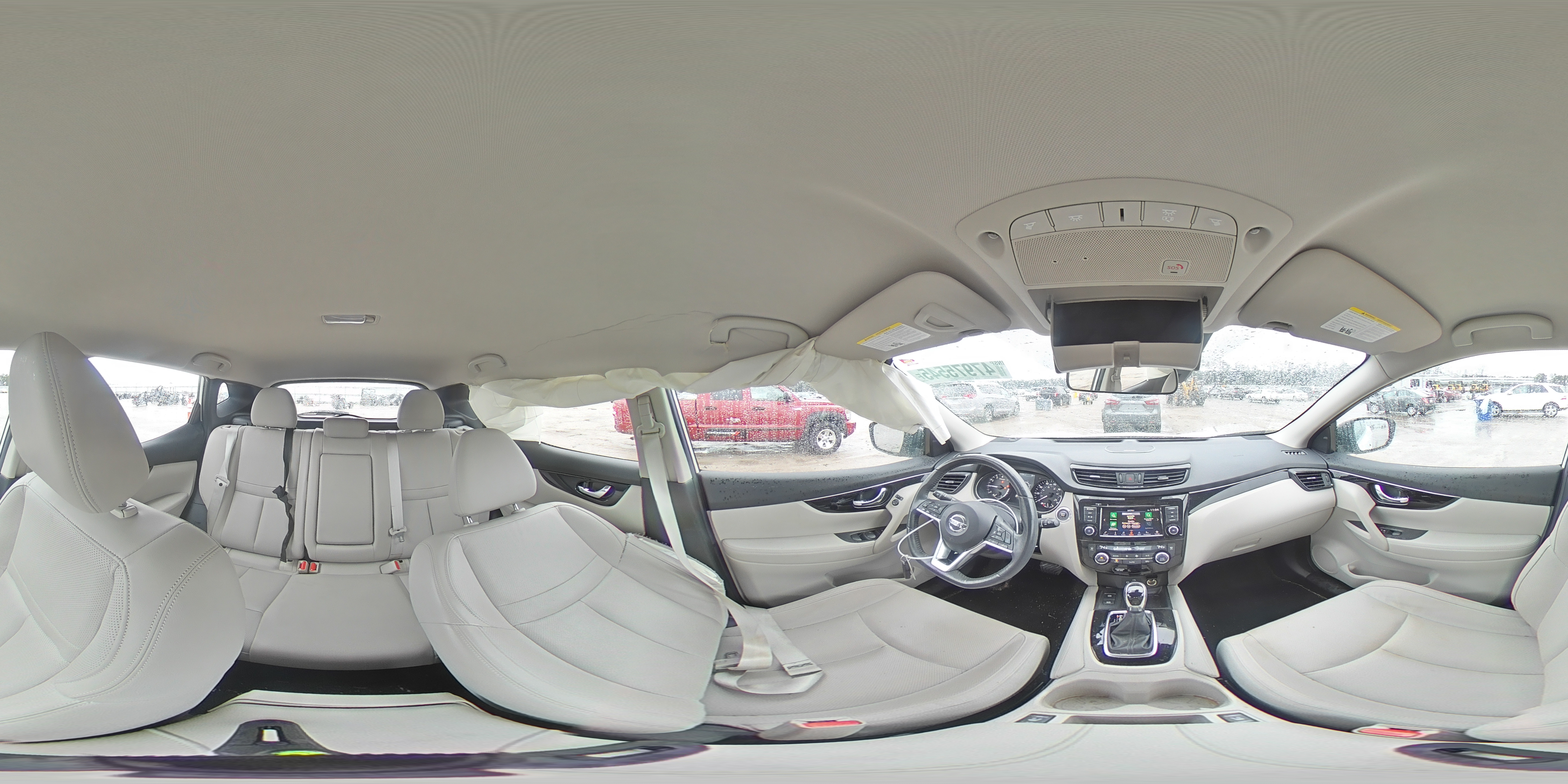 2019 Nissan Rogue - Image 14