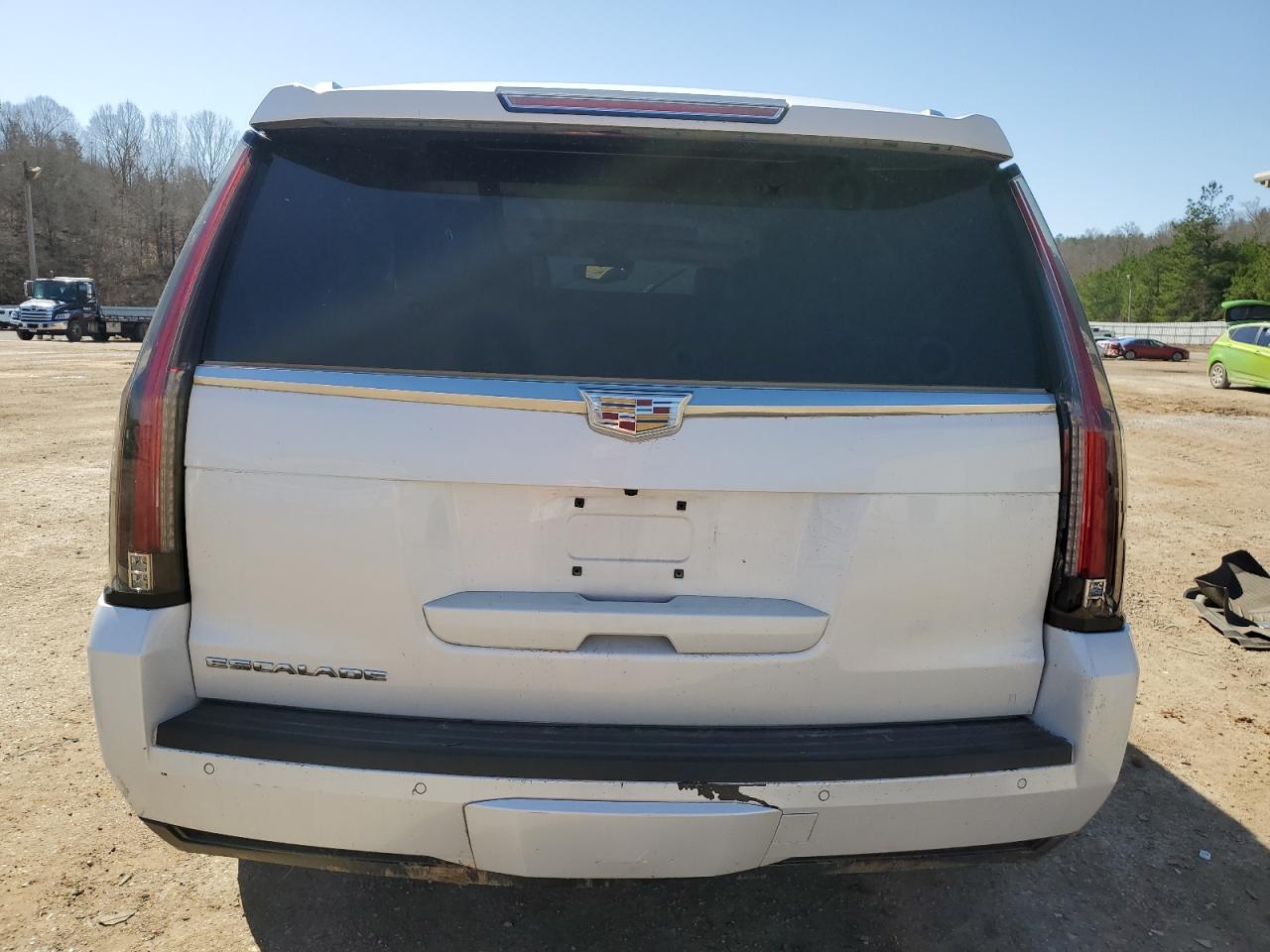 2016 Cadillac Escalade - Image 6