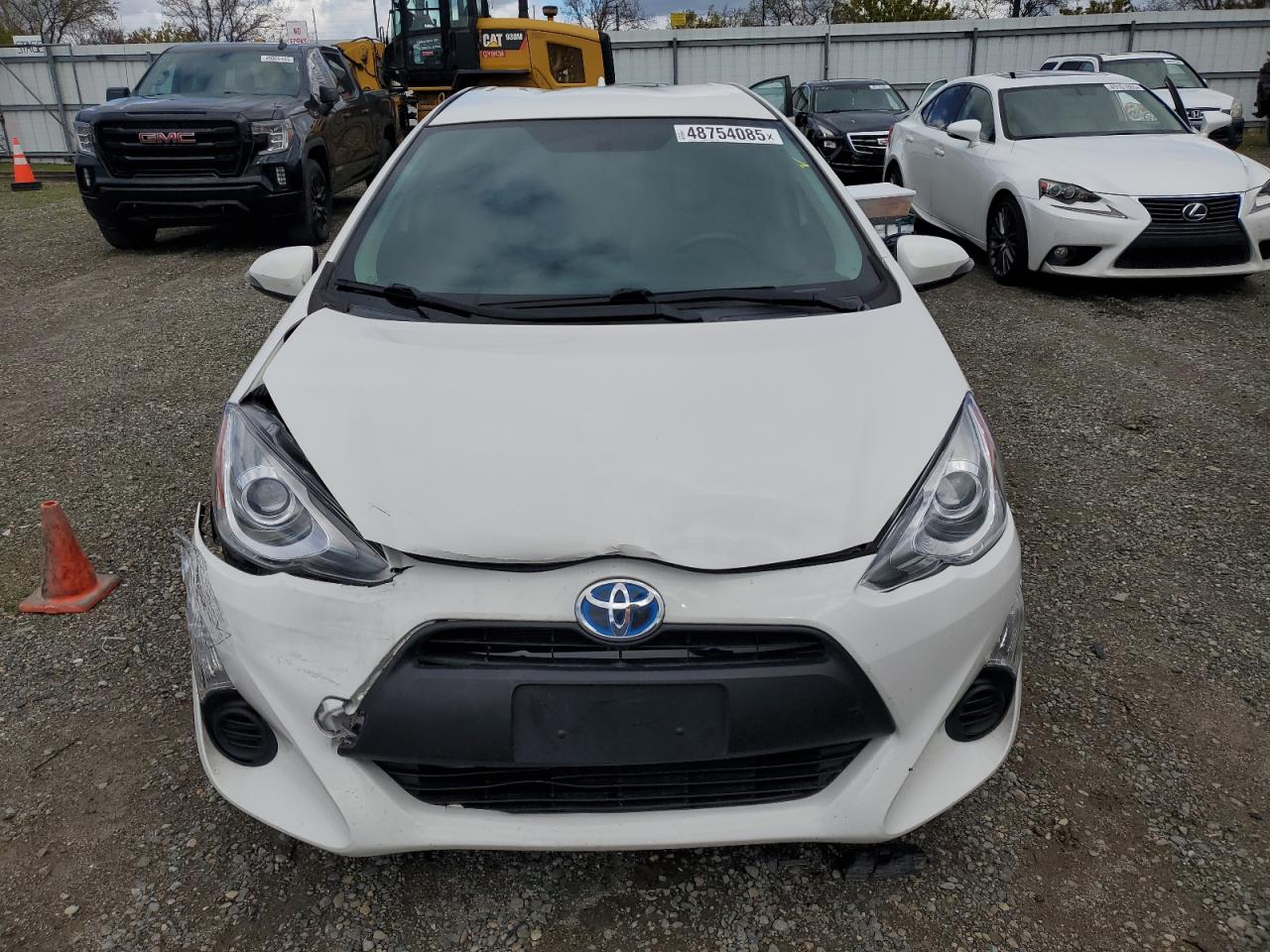 2015 Toyota Prius - Image 5