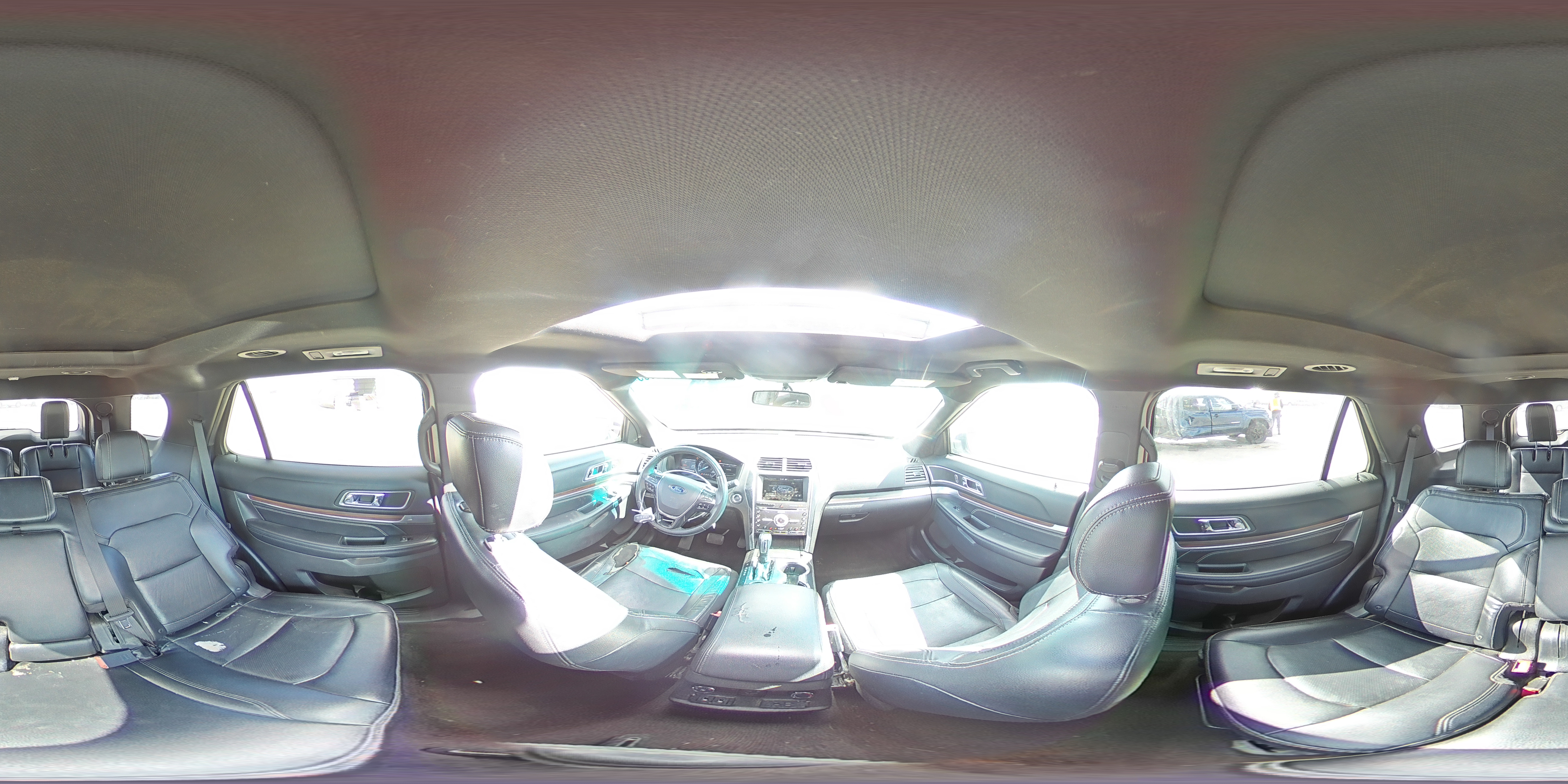 2016 Ford Explorer - Image 13