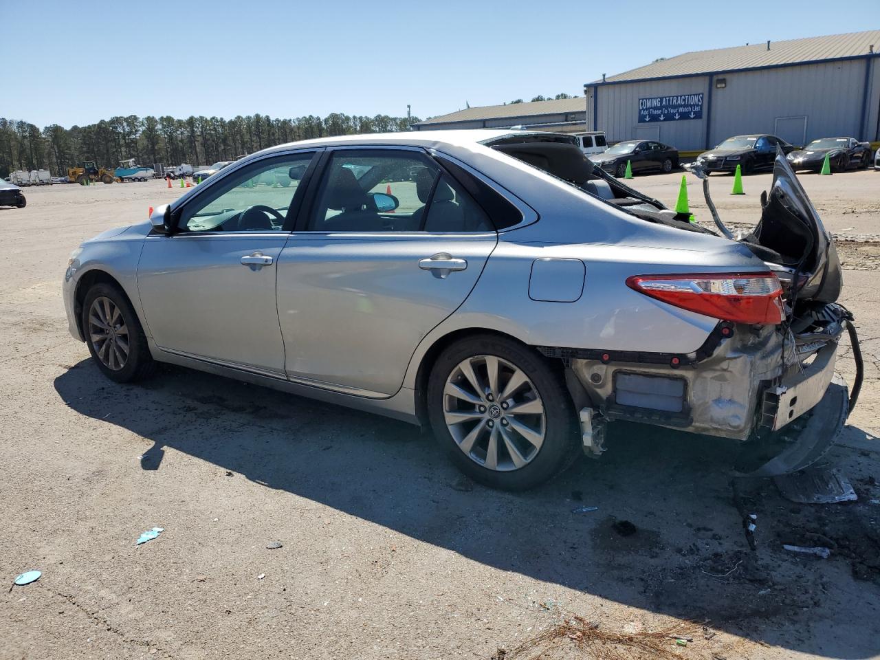 2016 Toyota Camry - Image 2