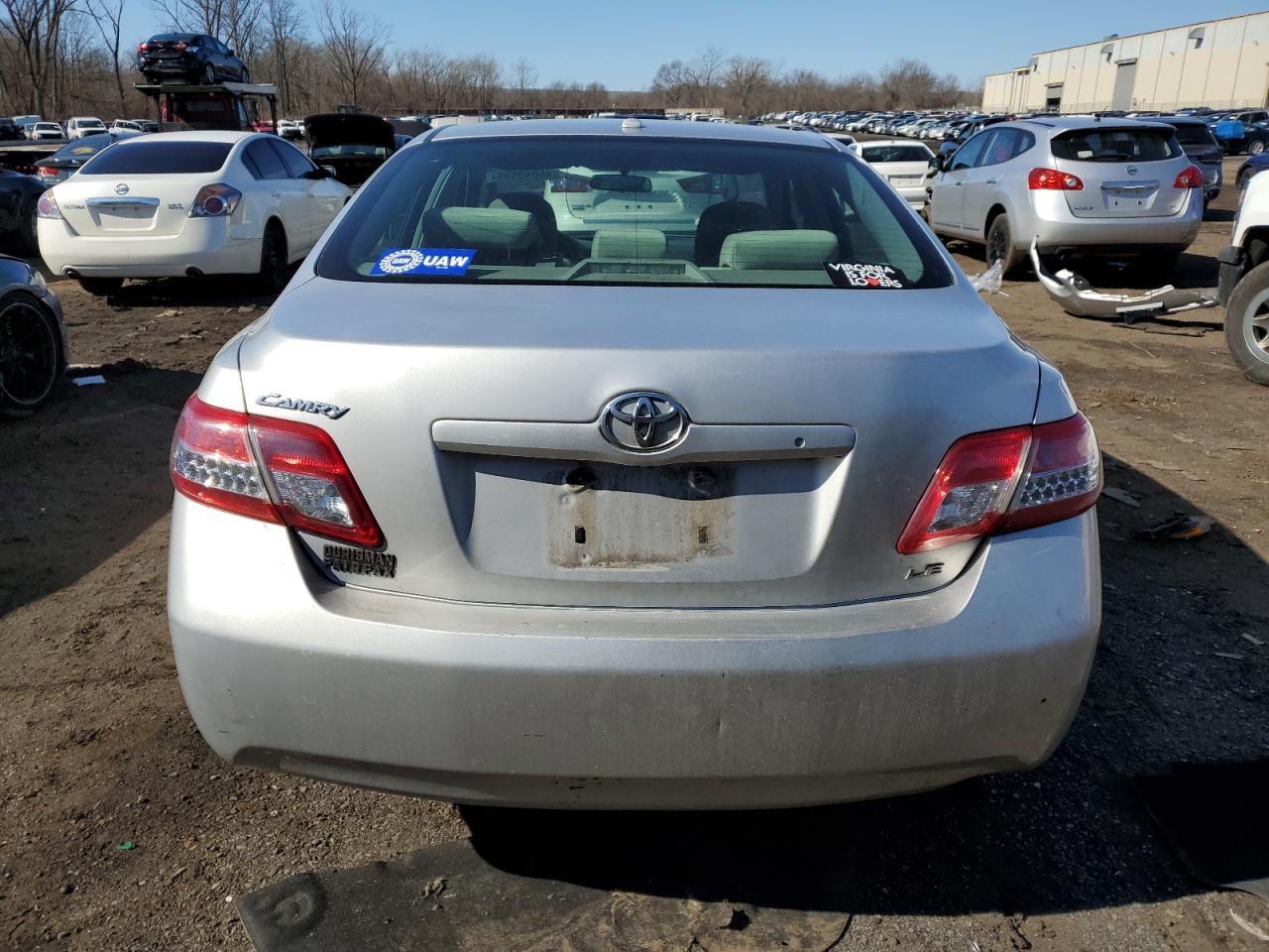 2011 Toyota Camry - Image 6