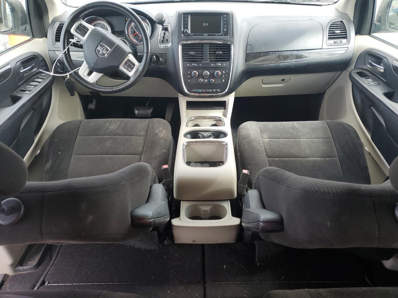 2013 Dodge Caravan - Image 8