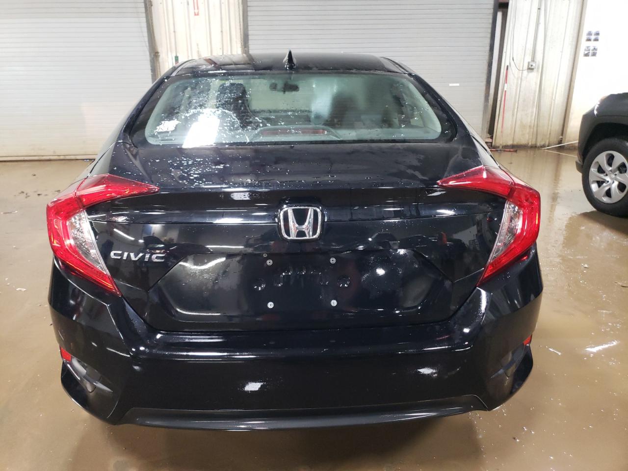 2017 Honda Civic - Image 6