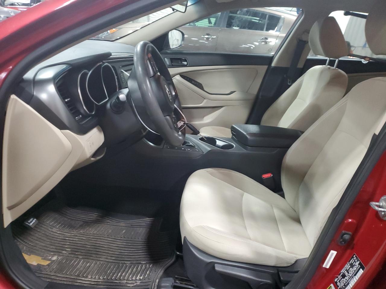 2014 Kia Optima - Image 7
