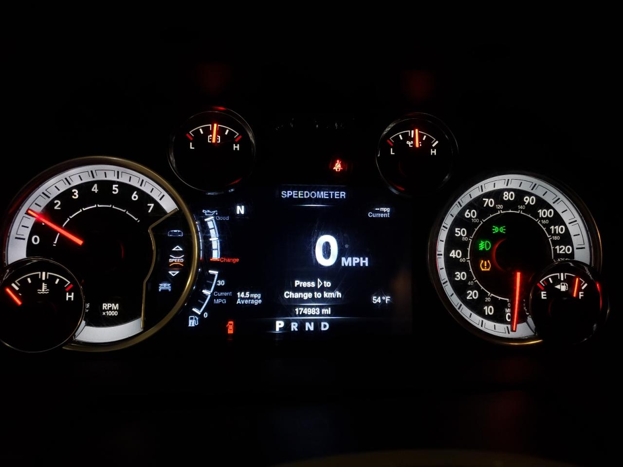 2013 RAM 1500 - Image 9