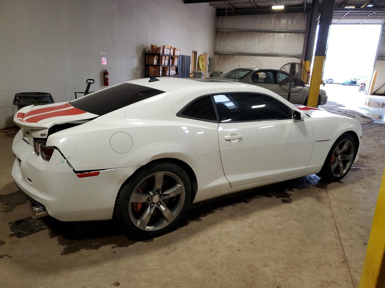 2011 Chevrolet Camaro - Image 3