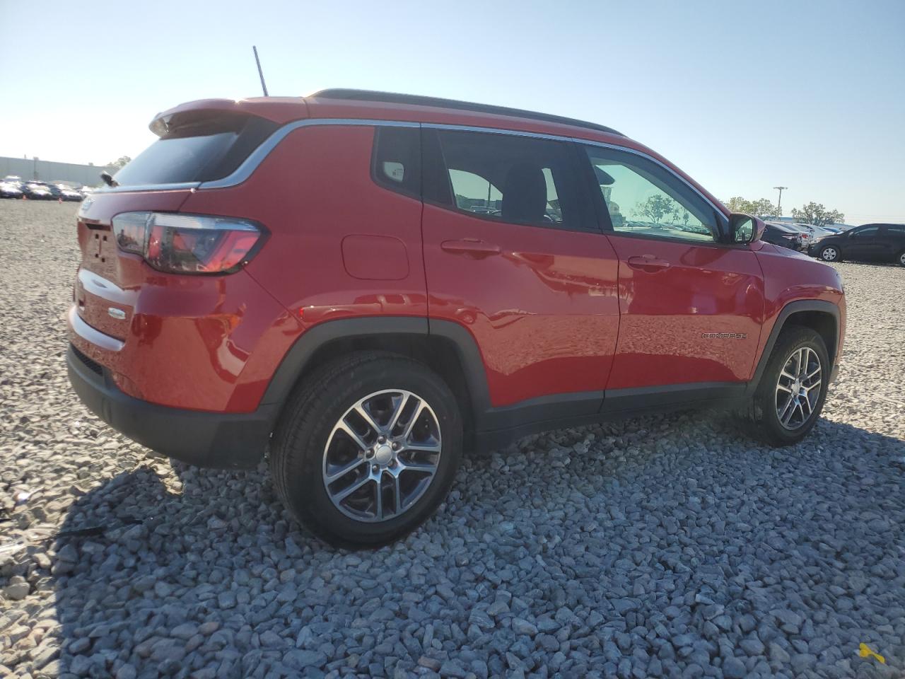 2018 Jeep Compass - Image 3