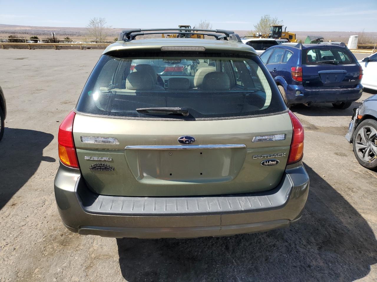 2005 Subaru Outback - Image 6