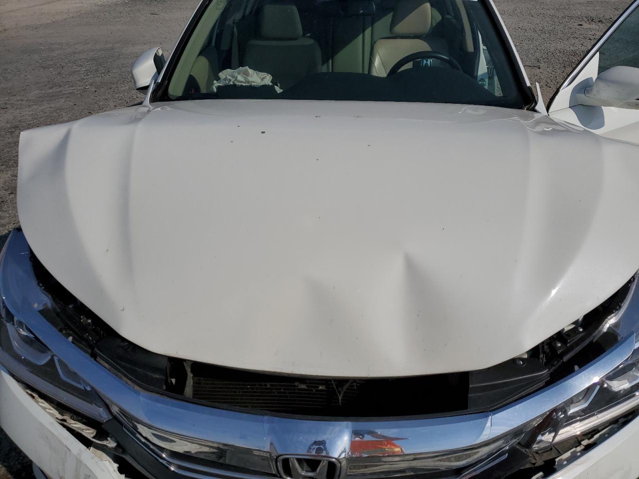 2016 Honda Accord - Image 11