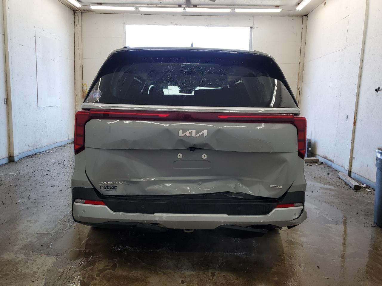 2025 Kia Carnival - Image 6