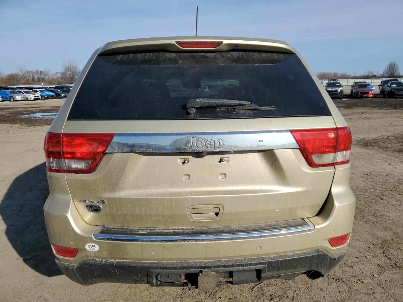 2011 Jeep Grand Cherokee - Image 6