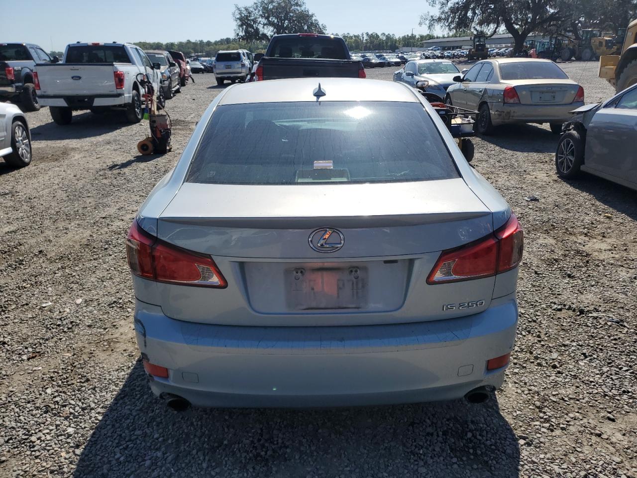 2011 Lexus IS - Image 6