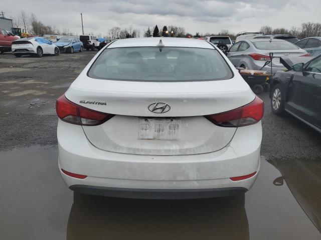  HYUNDAI ELANTRA 2015 Белы
