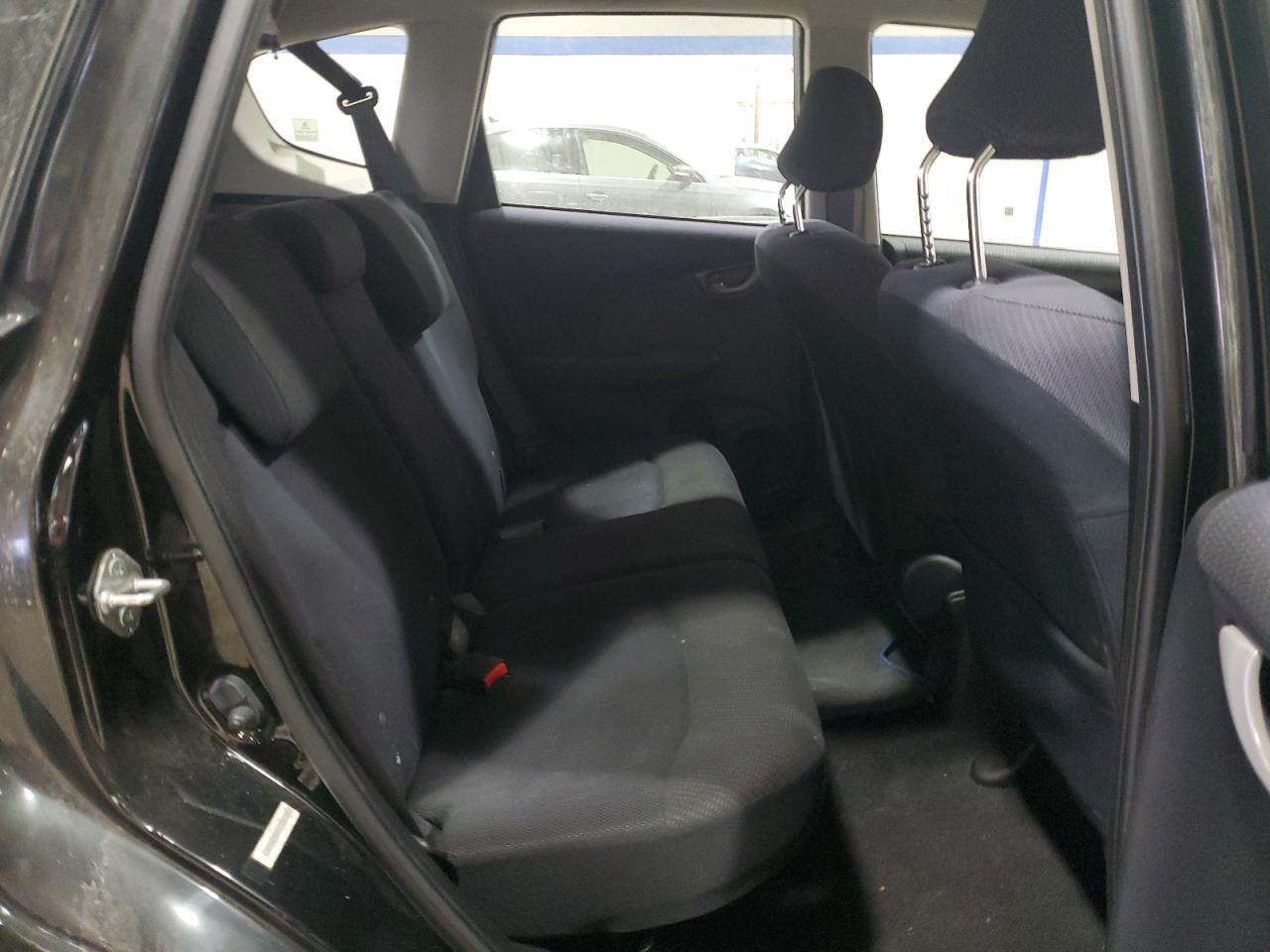 2012 Honda Fit - Image 10
