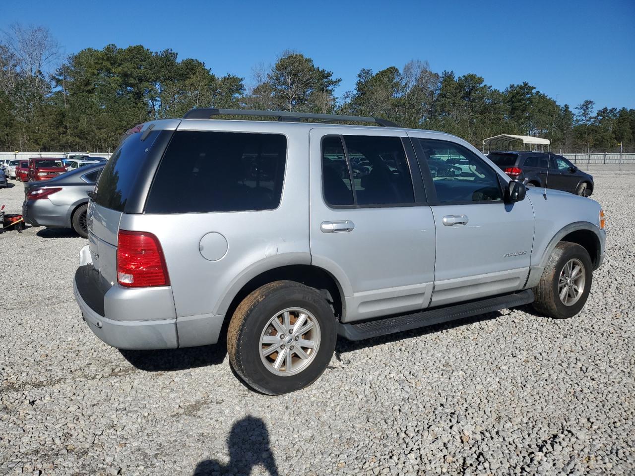 2002 Ford Explorer - Image 3