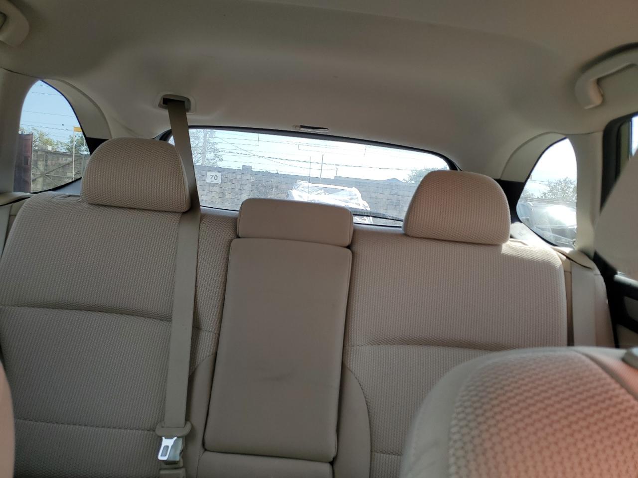 2015 Subaru Outback - Image 10