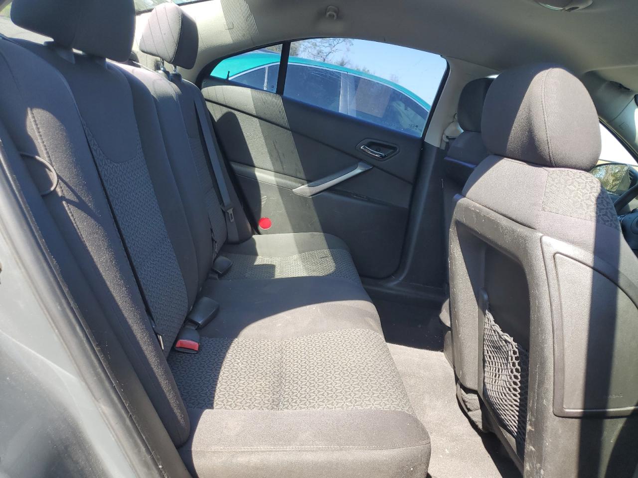 2008 Pontiac G6 - Image 10