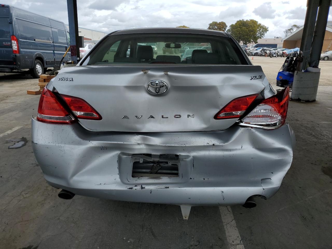 2006 Toyota Avalon Xl VIN: 4T1BK36BX6U145928 Lot: 50977365