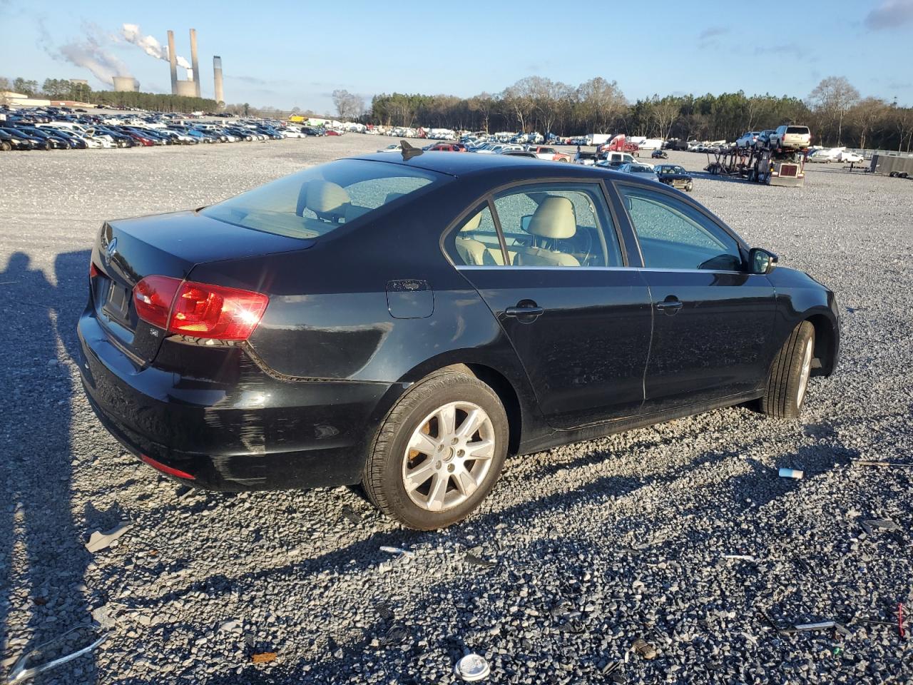 2014 Volkswagen Jetta - Image 3