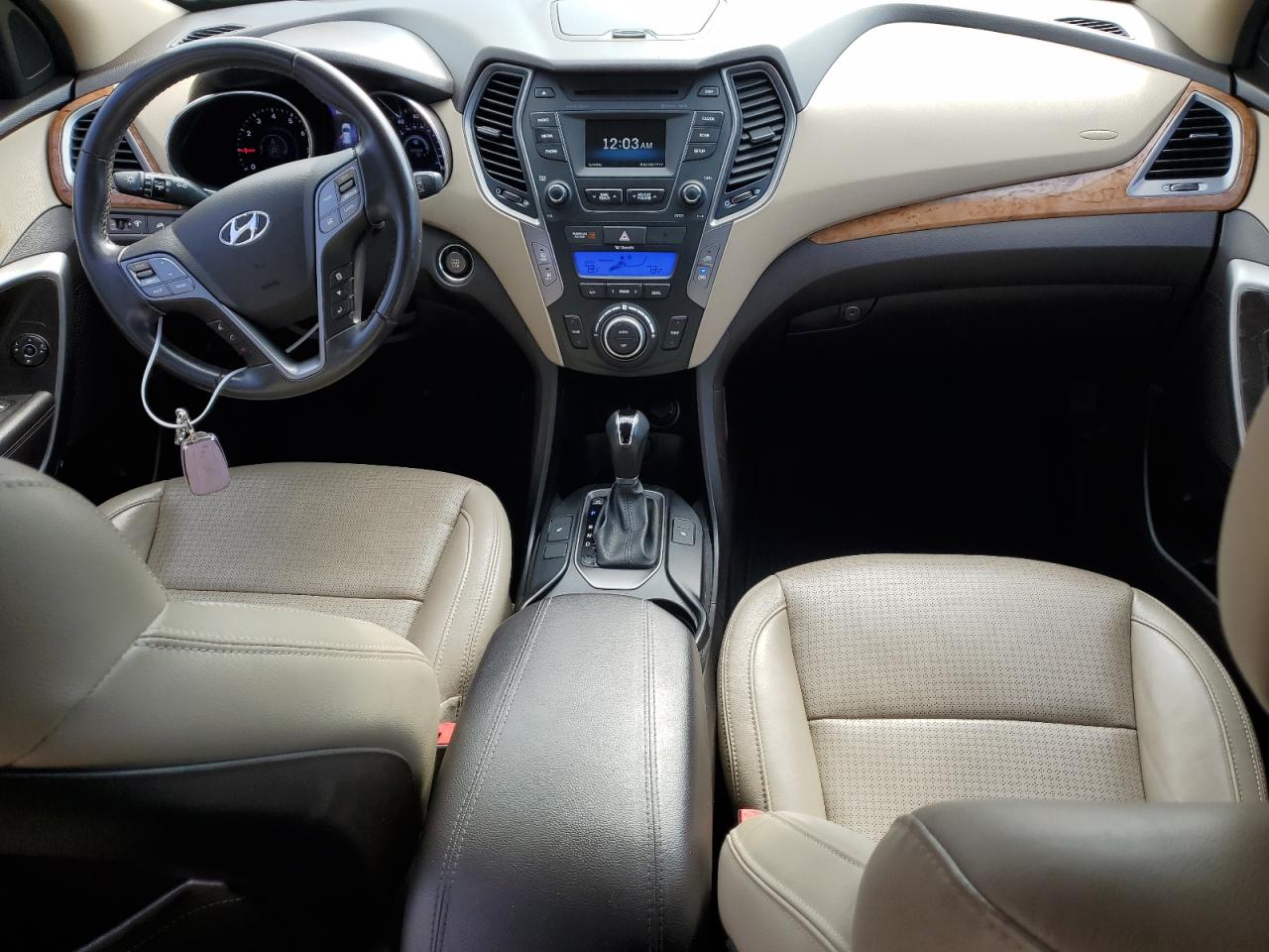 2015 Hyundai Santa Fe - Image 8
