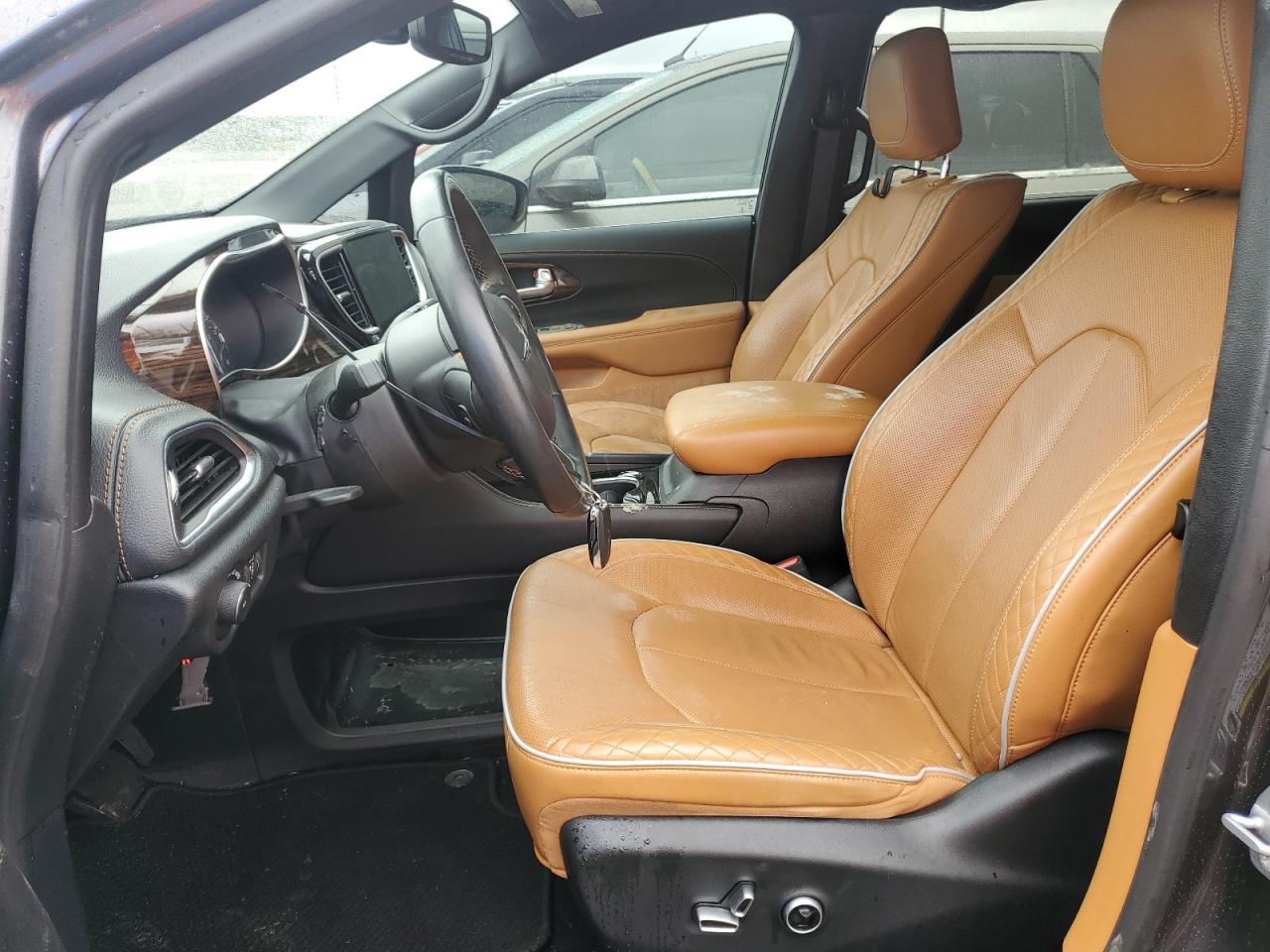 2021 Chrysler Pacifica - Image 7
