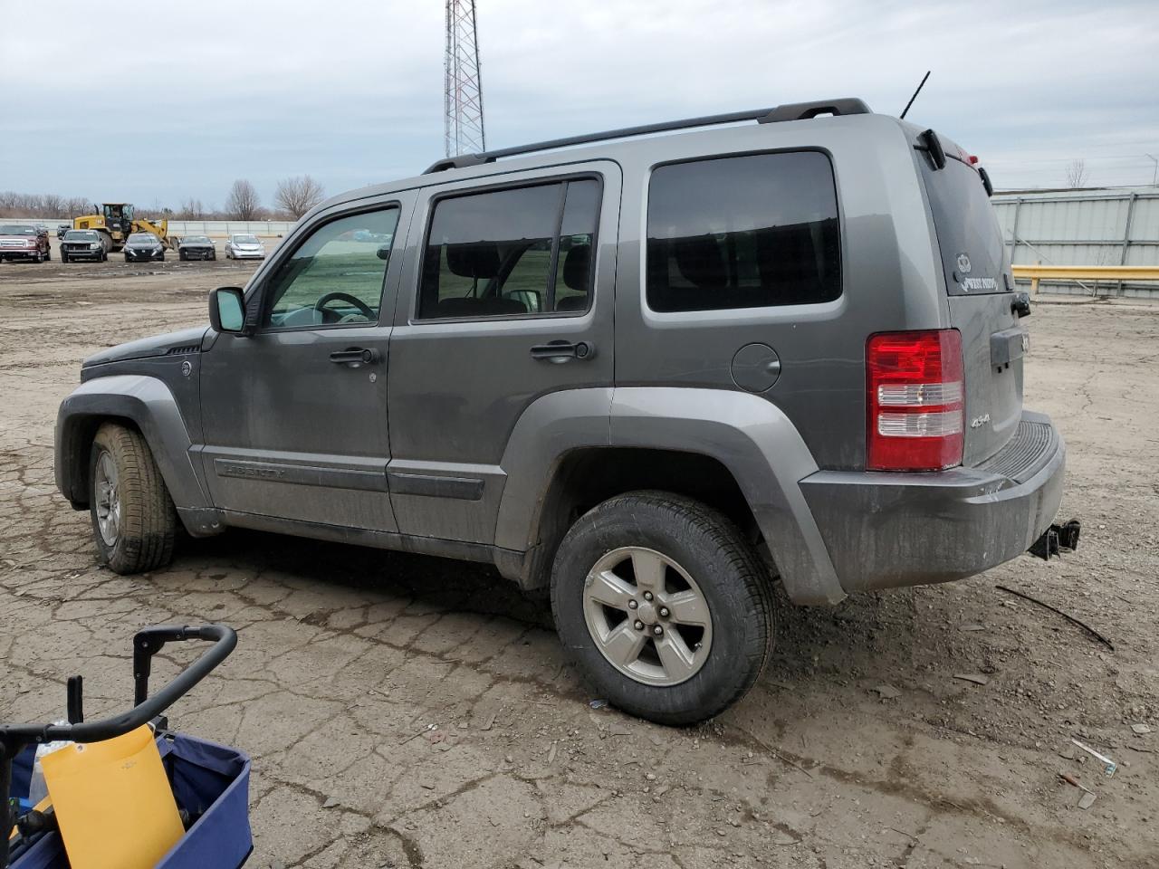2012 Jeep Liberty (North America) - Image 2