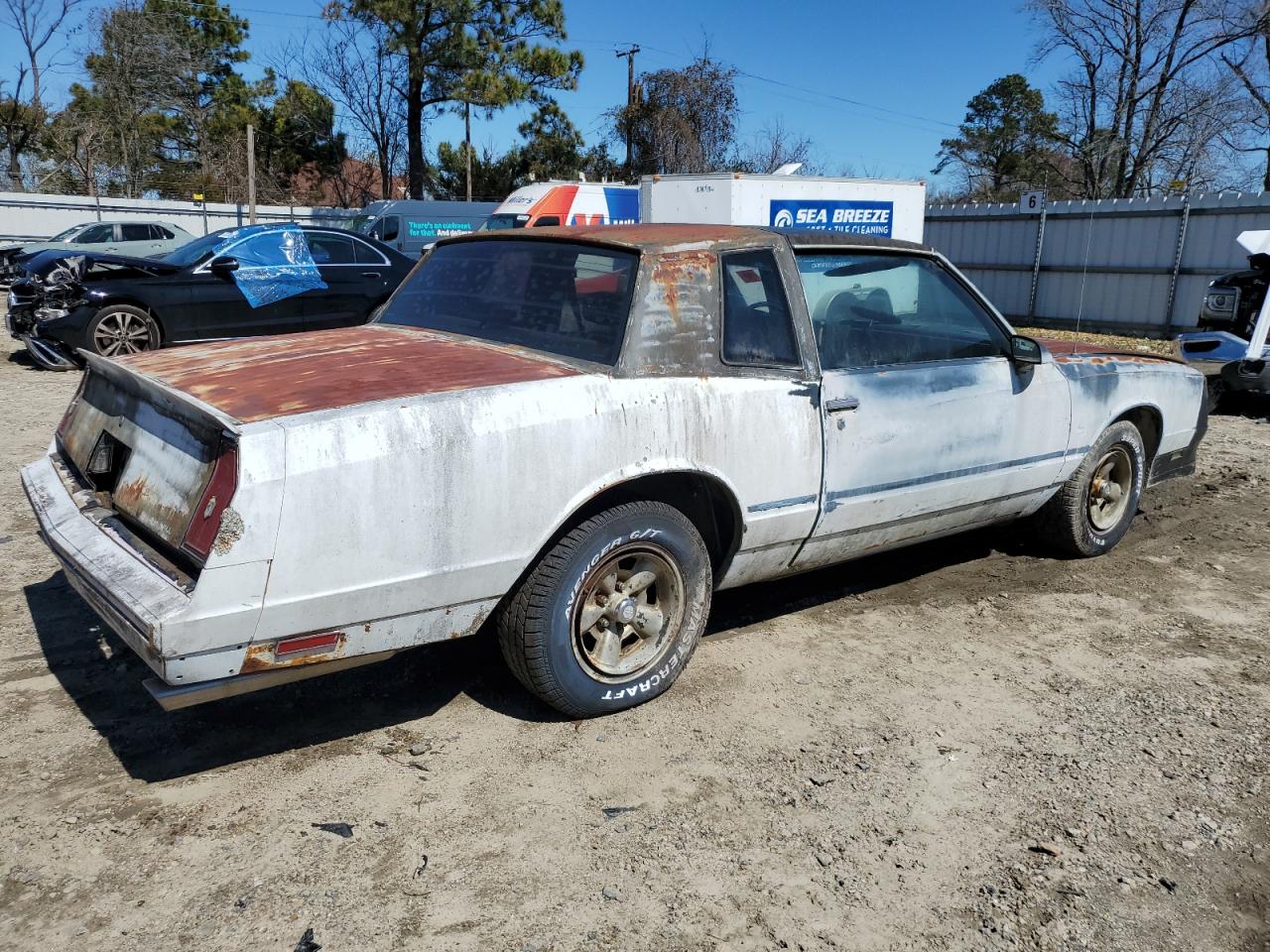 1986 Chevrolet Monte Carlo - Image 3