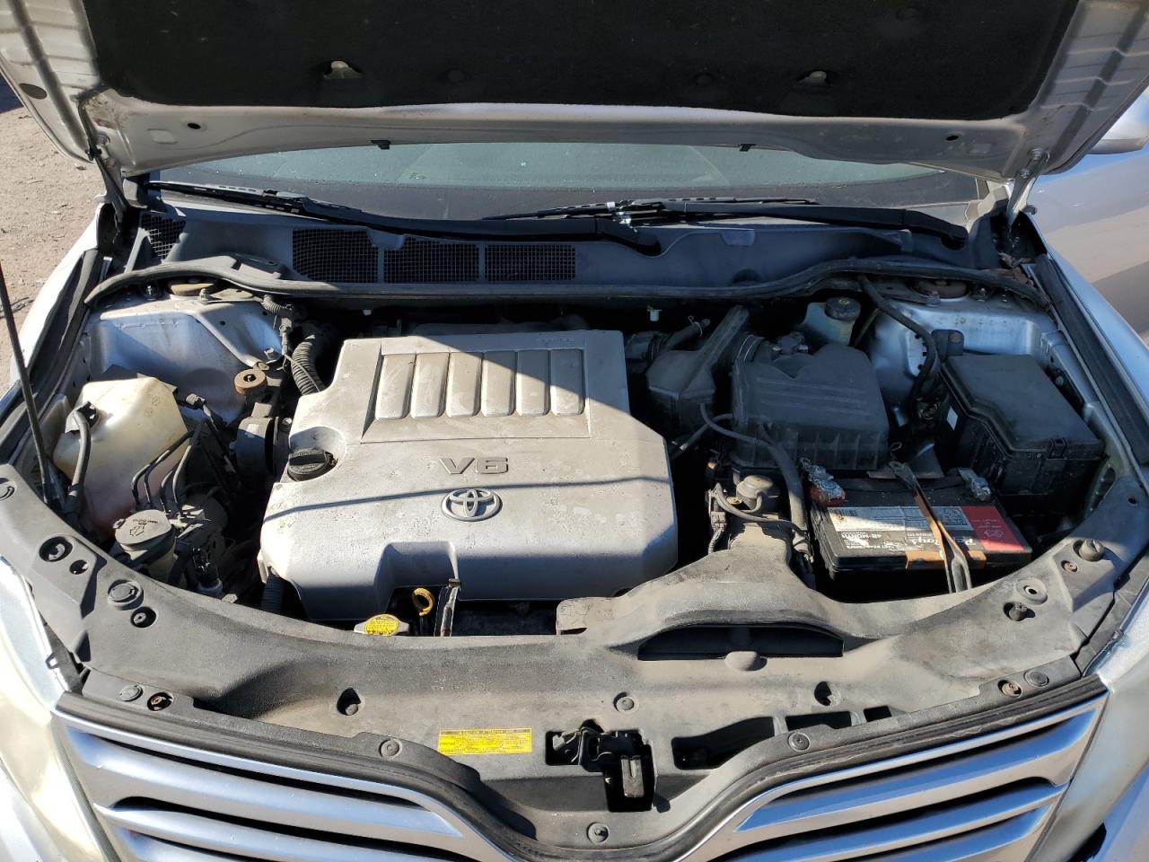 2010 Toyota Venza - Image 14