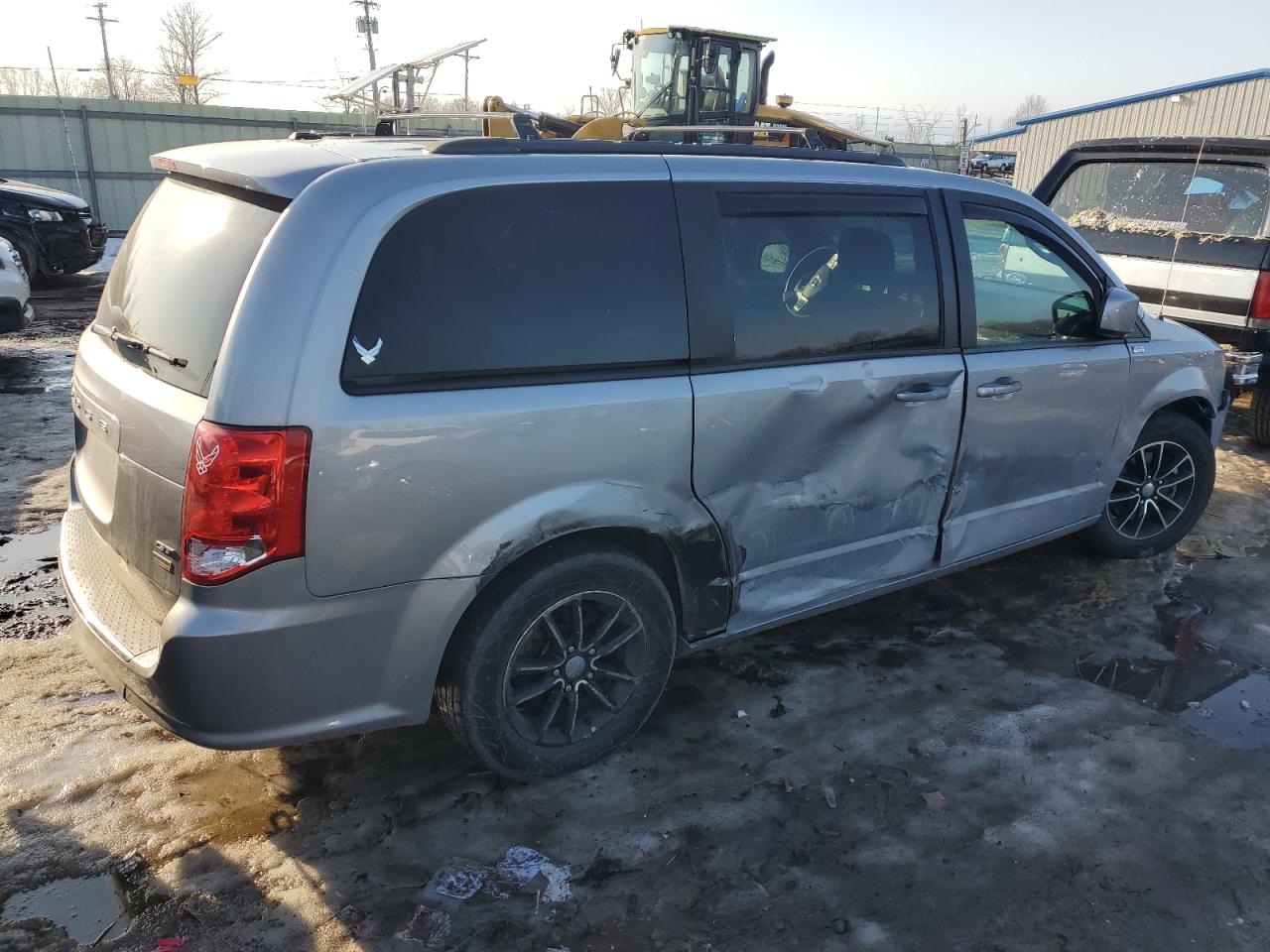 2018 Dodge Caravan - Image 3