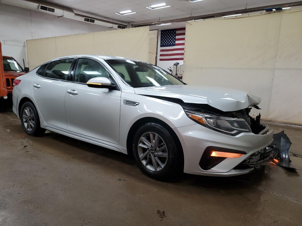 2020 Kia Optima - Image 4