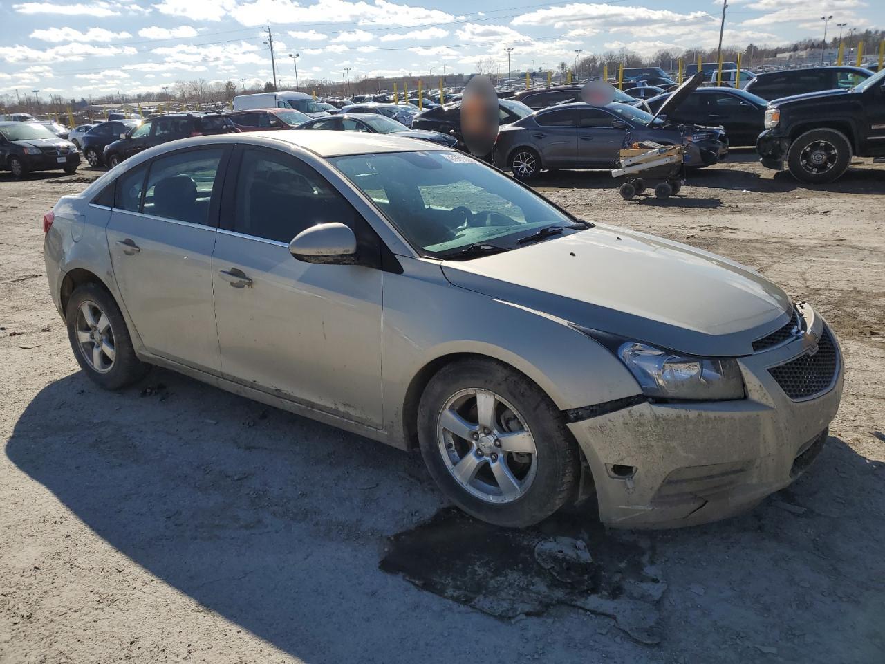 2013 Chevrolet Cruze - Image 4