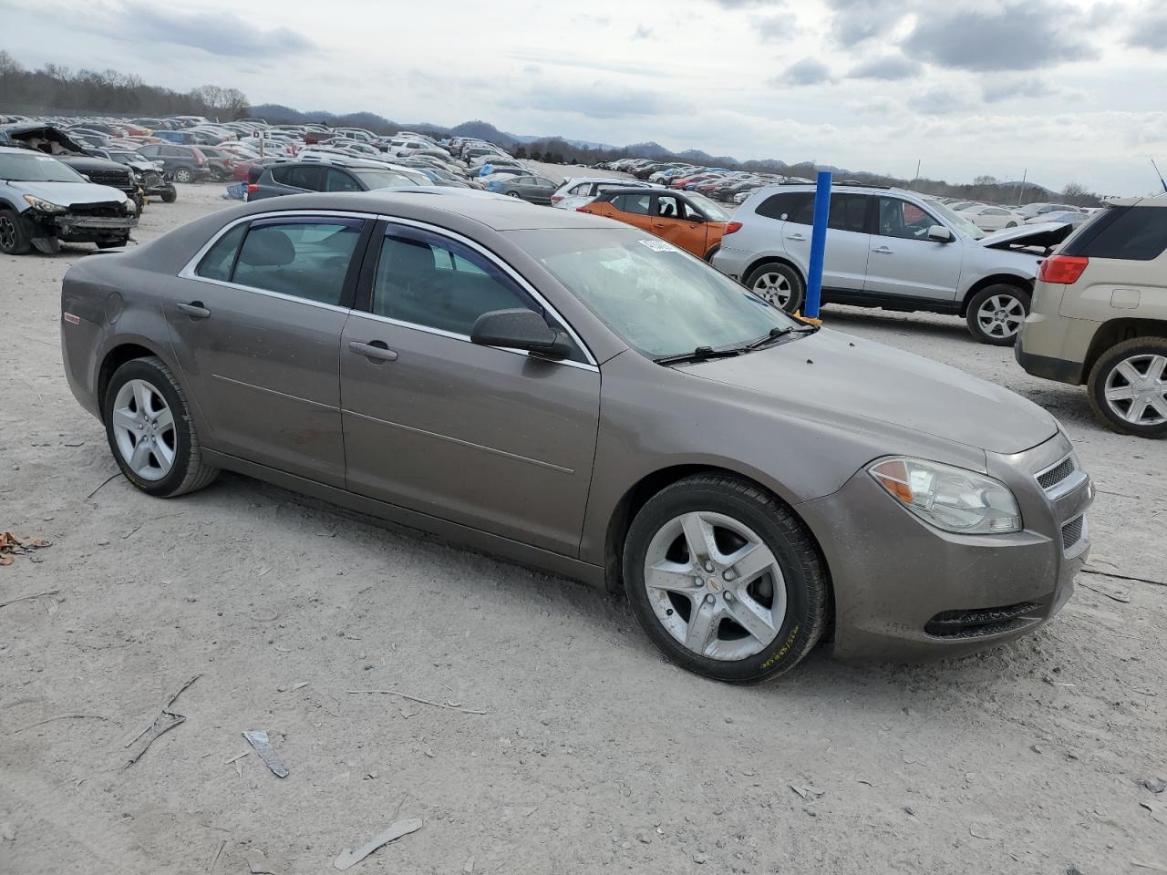 2010 Chevrolet Malibu - Image 4