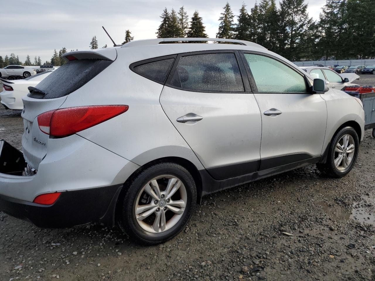2013 Hyundai Tucson - Image 3