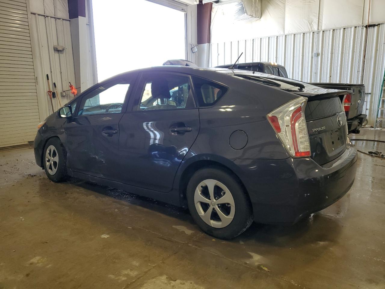 2012 Toyota Prius - Image 2
