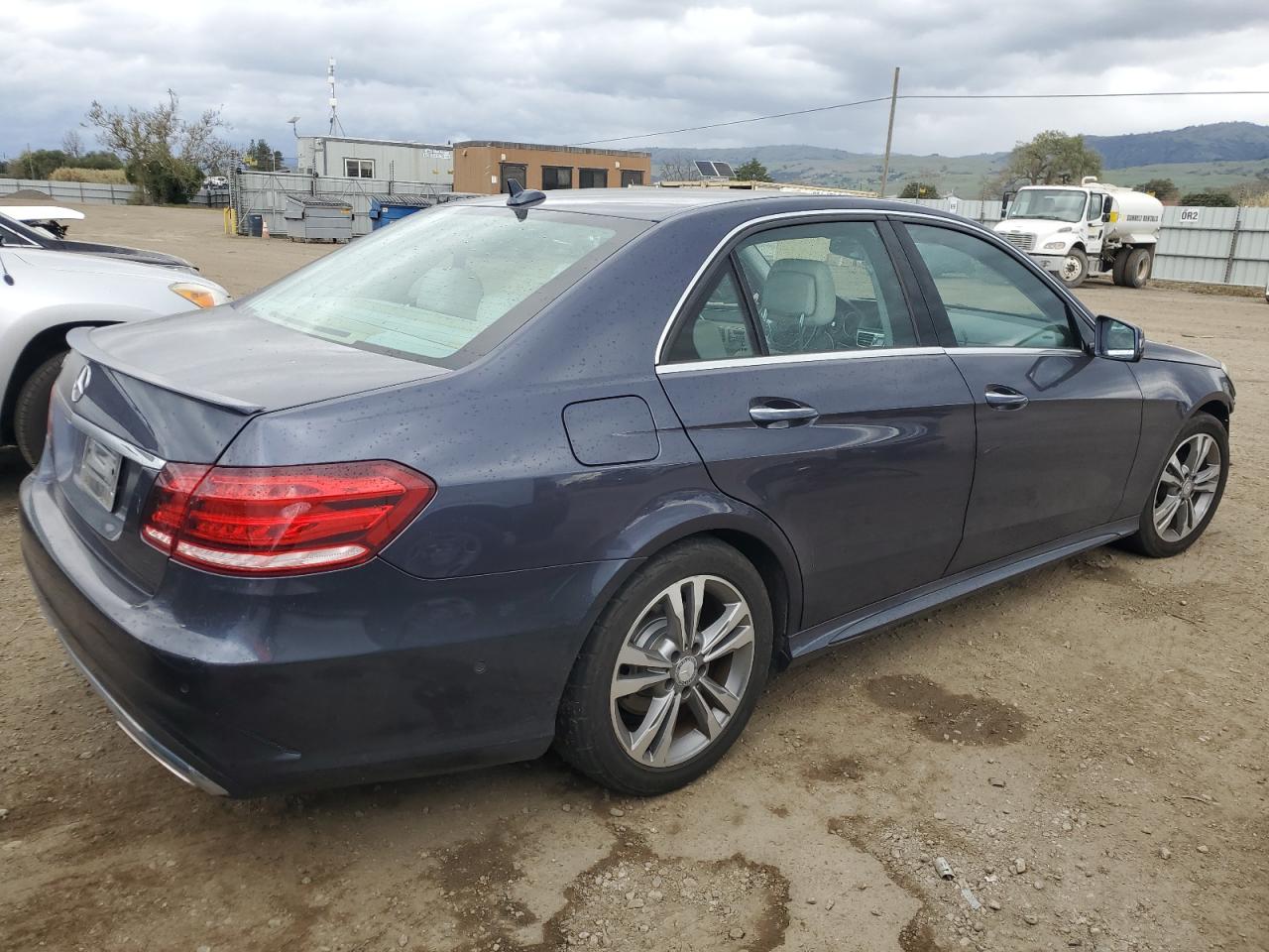 2016 Mercedes-Benz E-klasse - Image 3