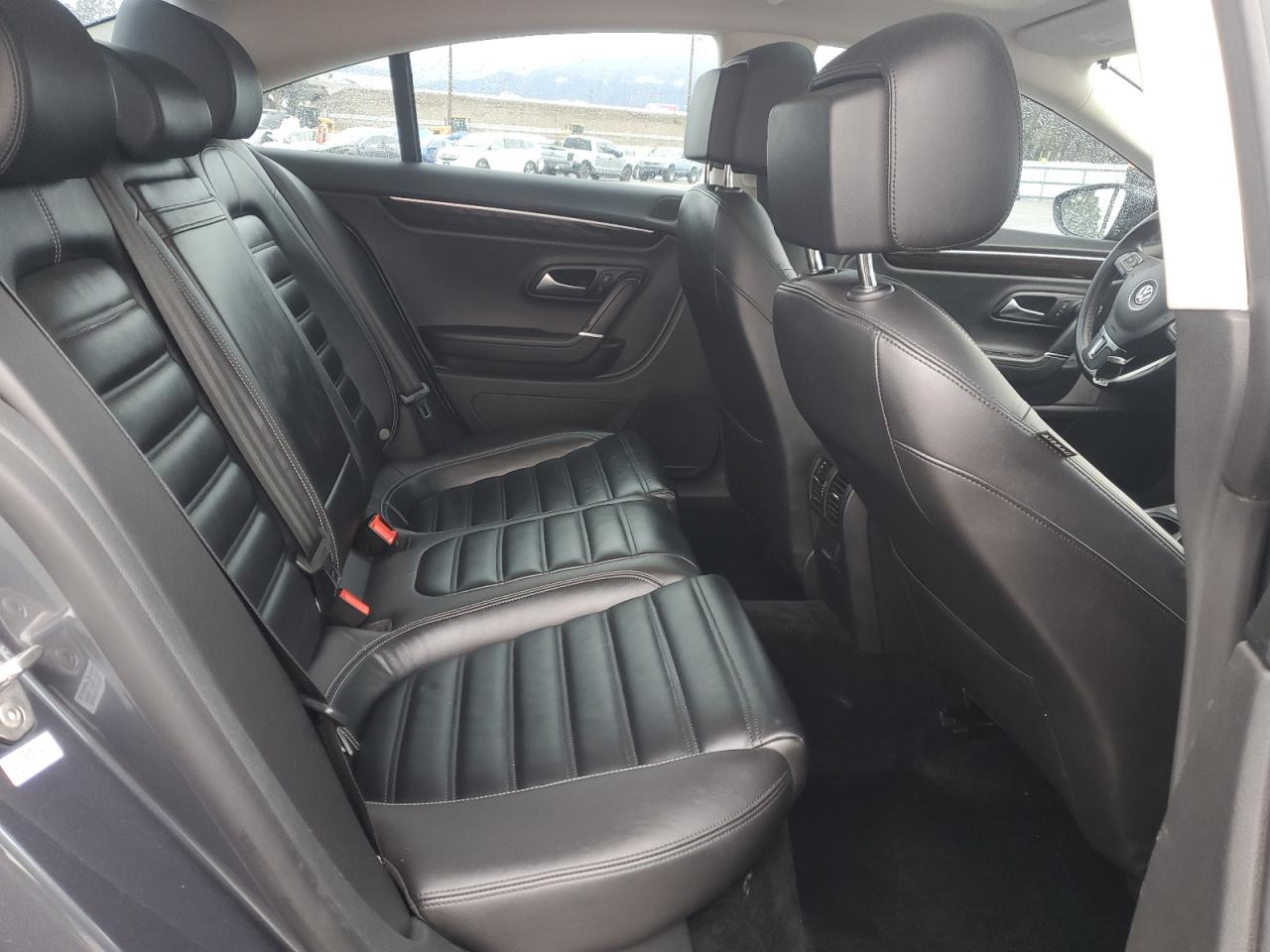 2014 Volkswagen Passat CC - Image 11