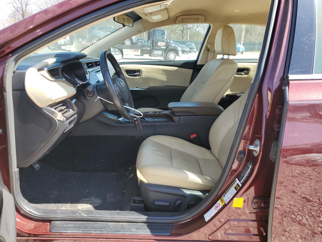 2014 Toyota Avalon - Image 7