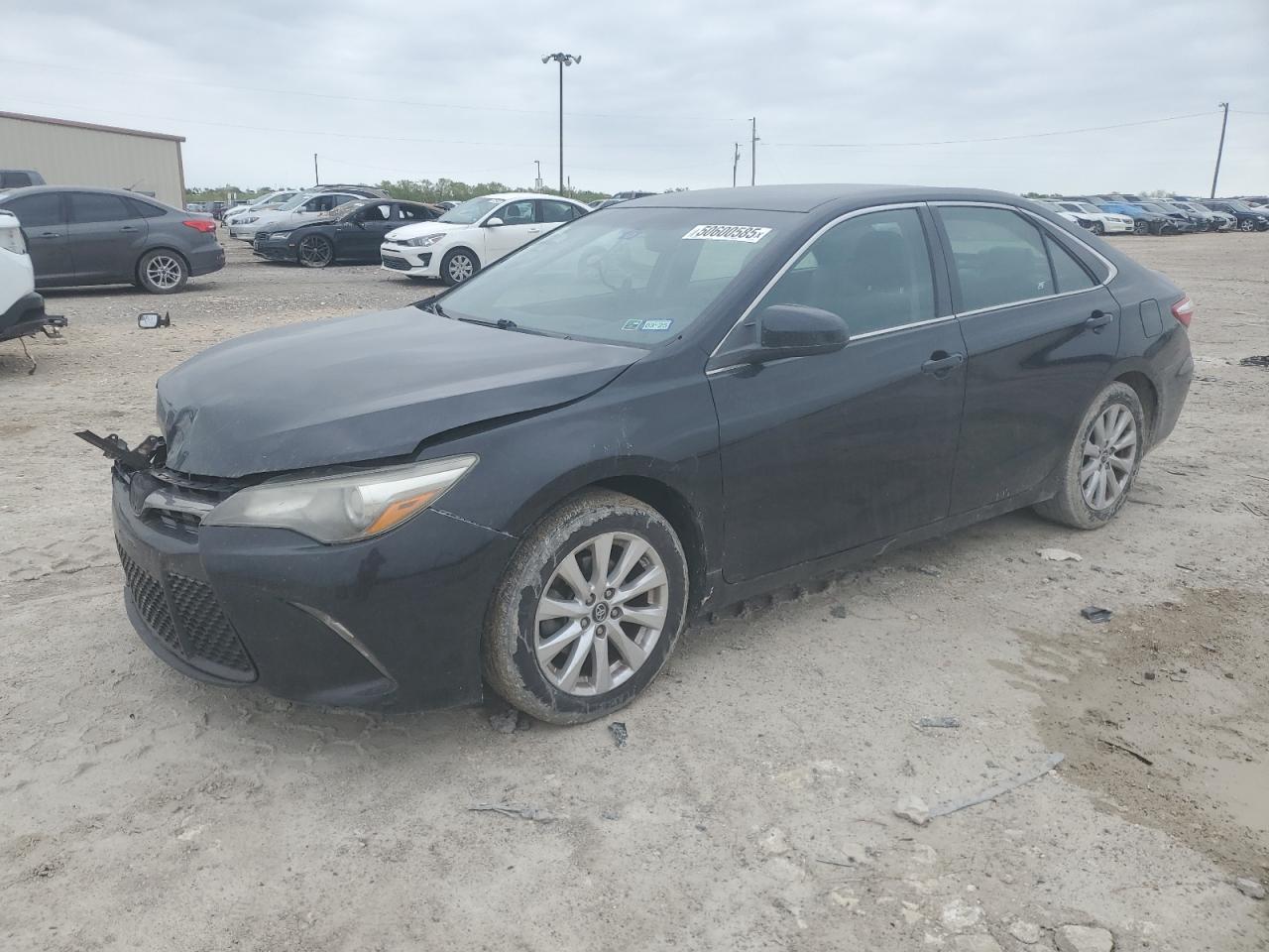 2017 Toyota Camry Le for Sale in Temple, TX - Front End