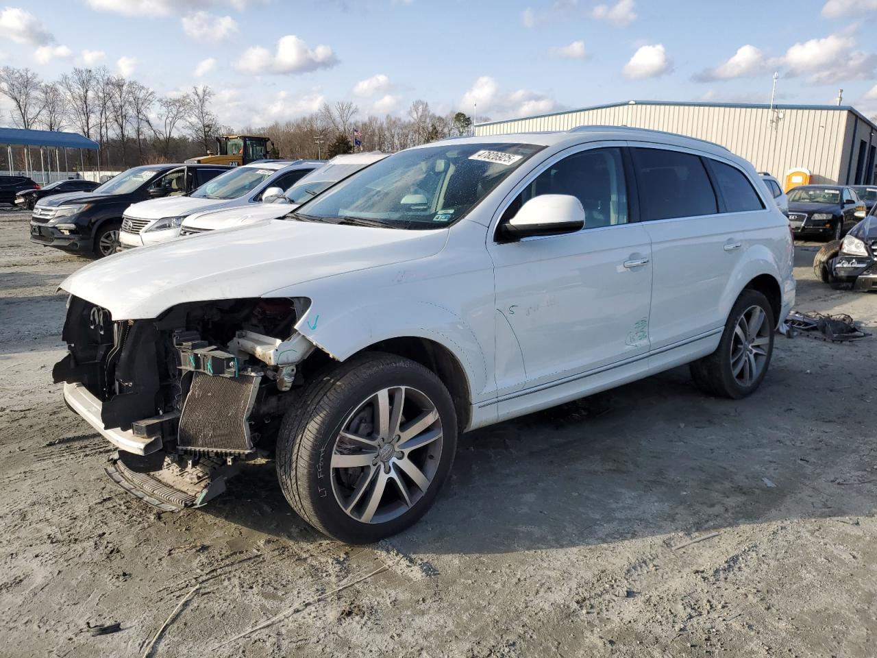 2015 Audi Q7 - Image 1