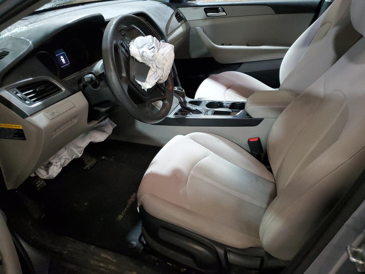2015 Hyundai Sonata - Image 7