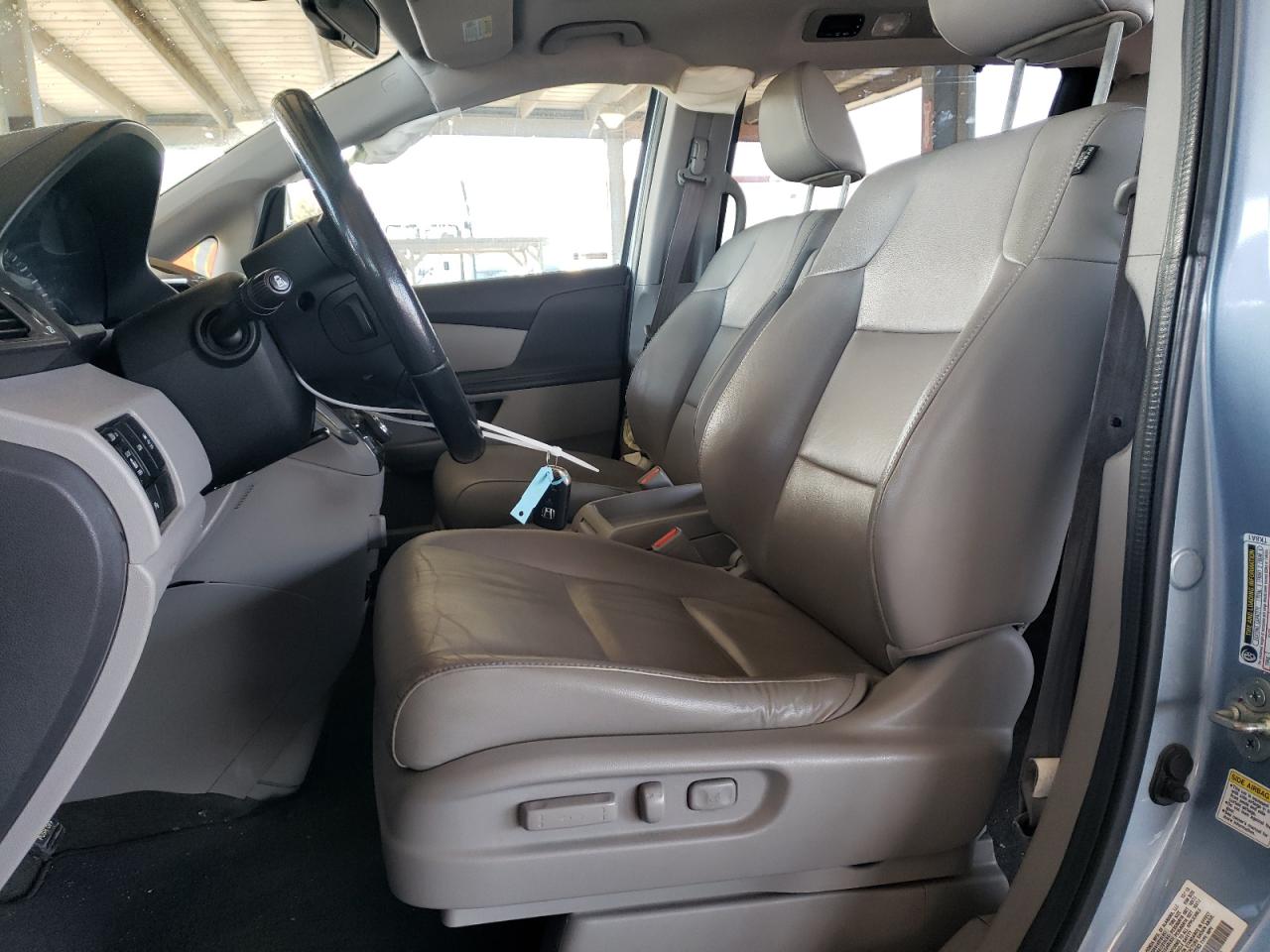 2014 Honda Odyssey - Image 7