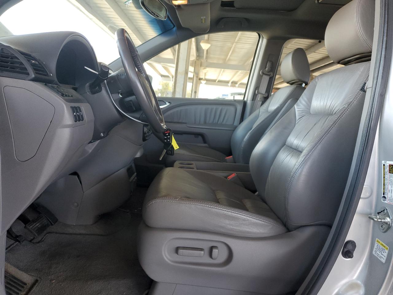 2009 Honda Odyssey - Image 7