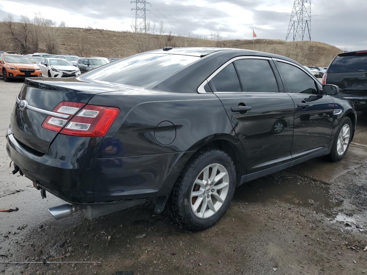 2013 Ford Taurus - Image 3