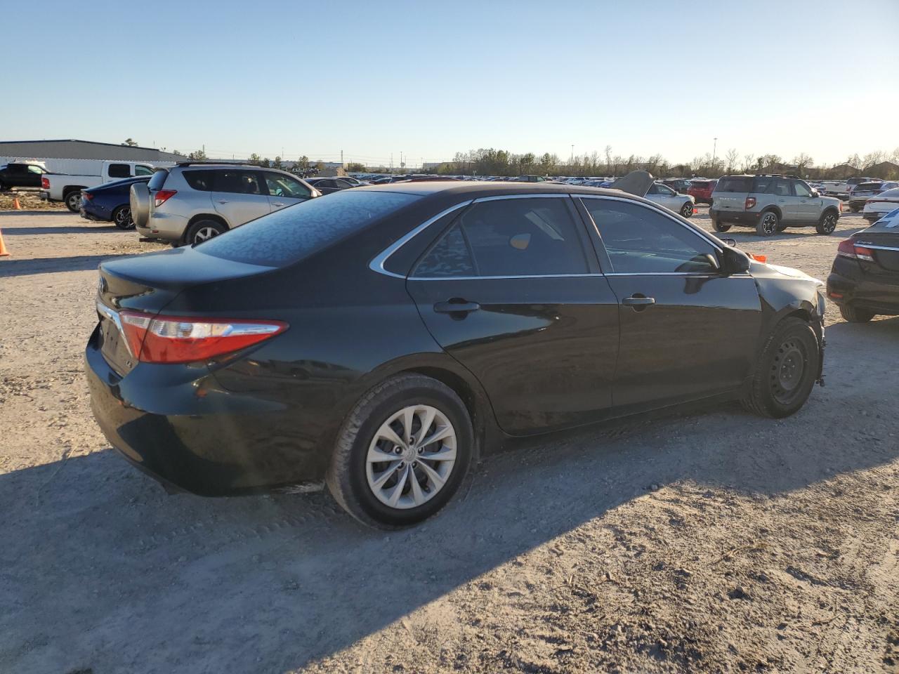 2015 Toyota Camry - Image 3