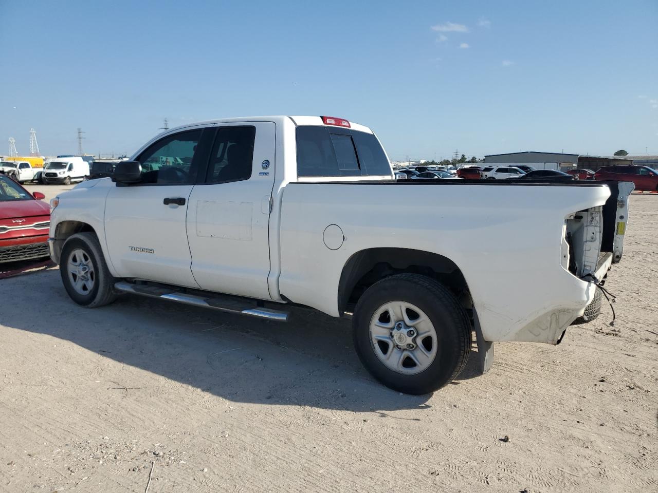2014 Toyota Tundra - Image 2