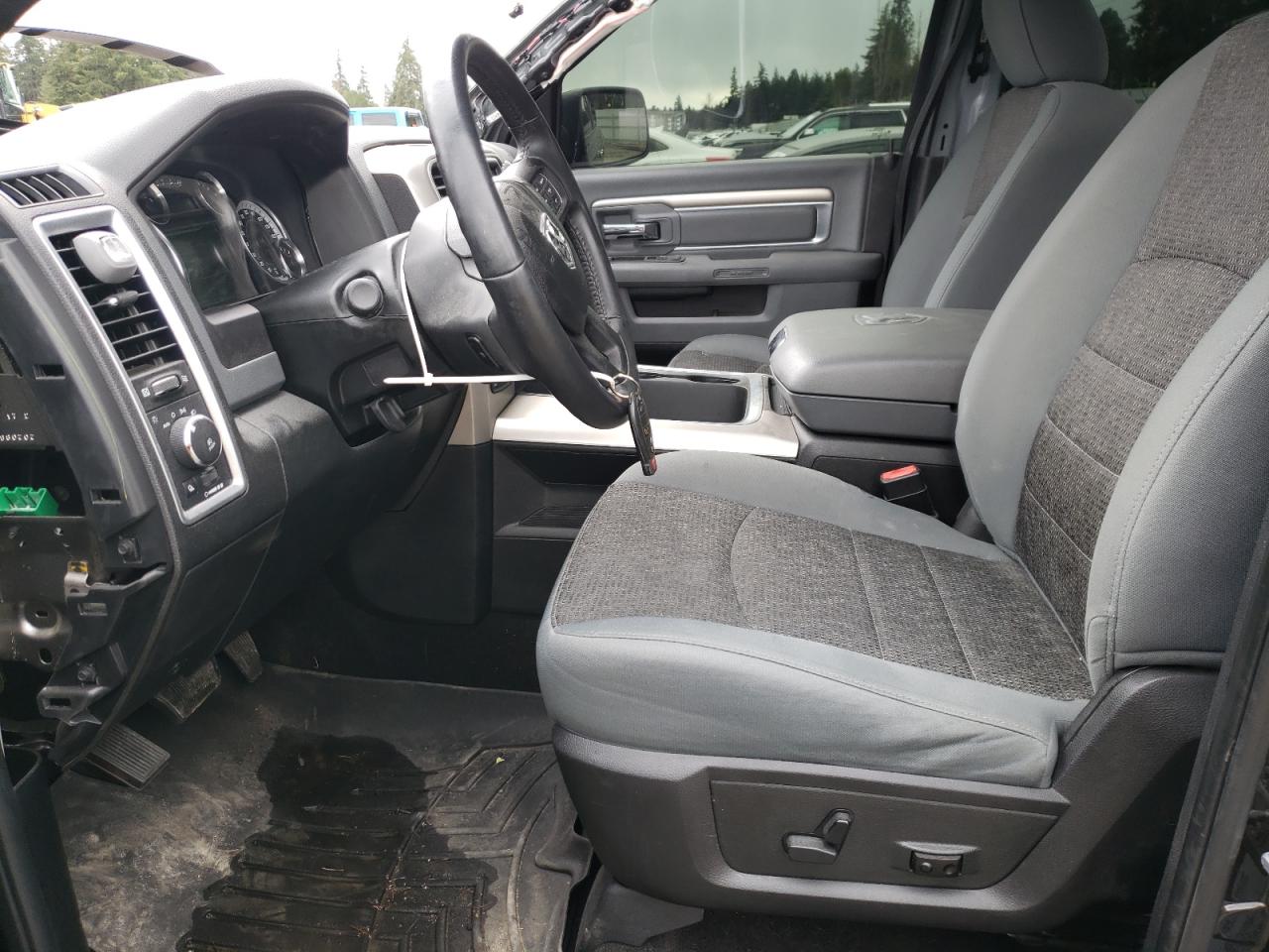 2017 RAM 1500 - Image 7