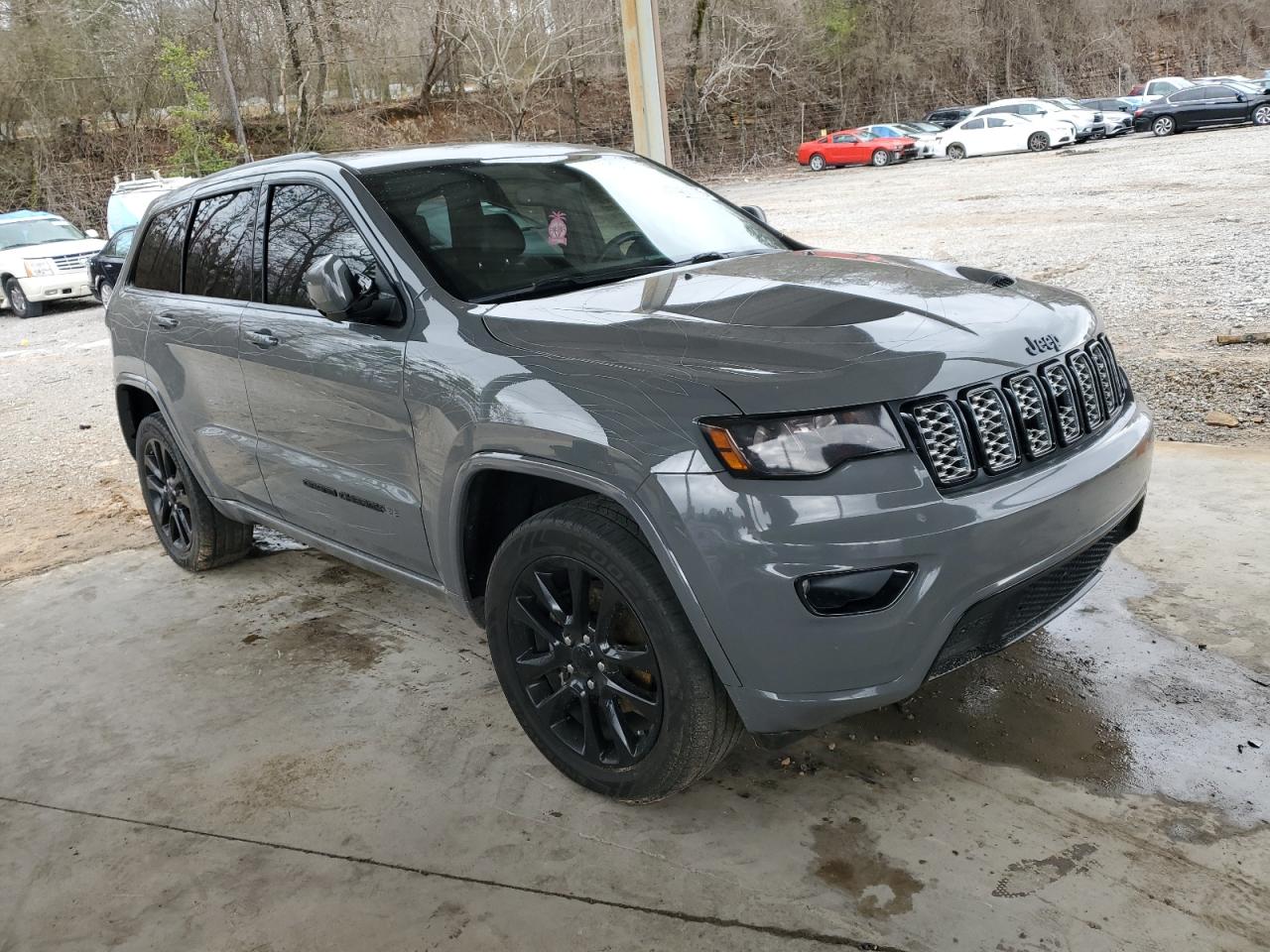 2019 Jeep Grand Cherokee - Image 4